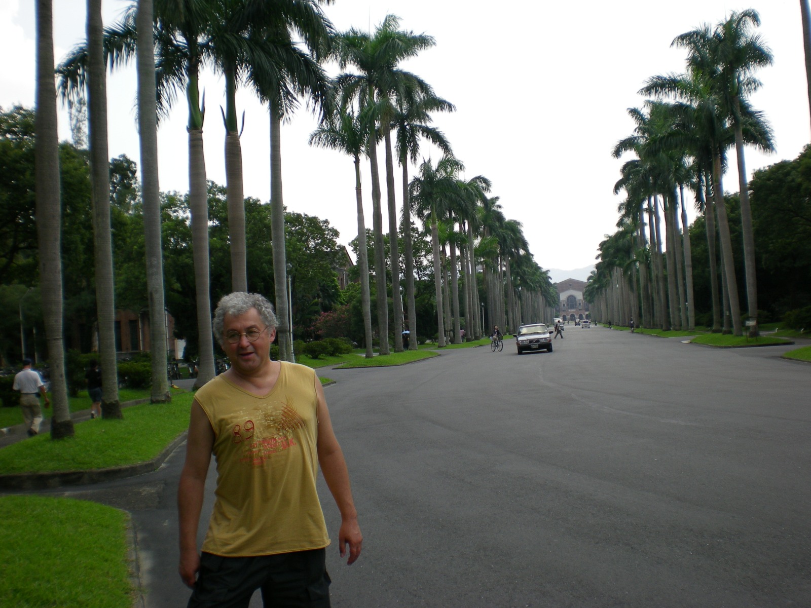 Road to the National Taiwan University